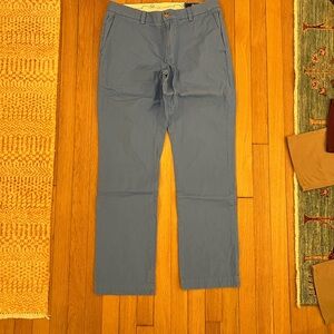 Vineyard Vines Men's Classic Blue Chinos